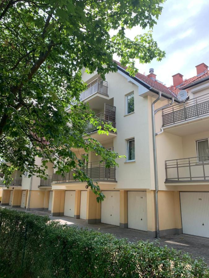Apartament Klonowa Kolobrzeg Exterior photo